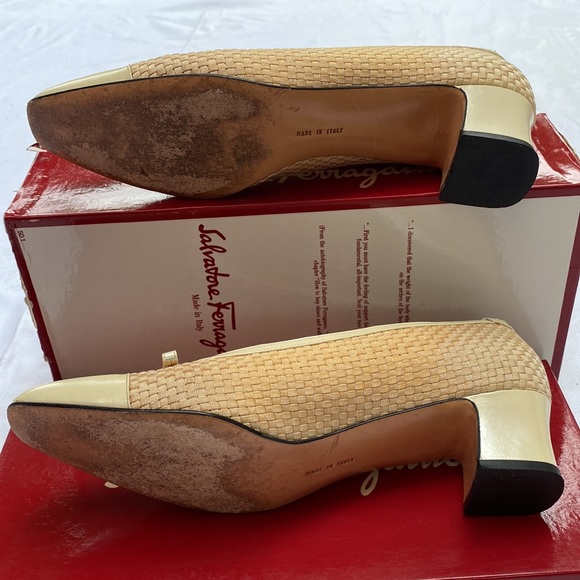 Salvatore Ferragamo 8.5AA CREAMY heels GHIOTTA - Picture 7 of 17